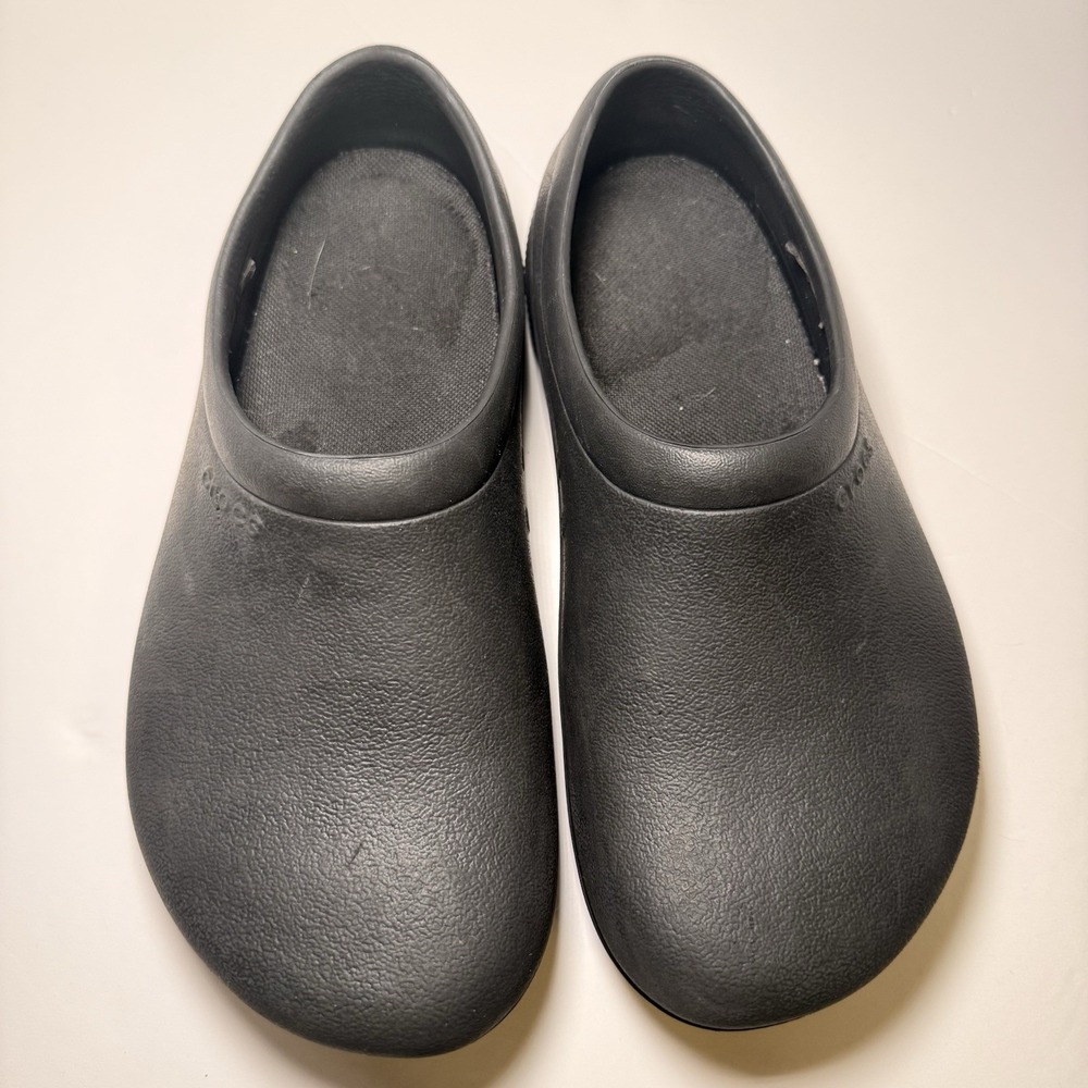 Crocs On The Clock Clogs Slip On Slip Resistant Casual Work Shoes Women 7 Men 5 - Picture 6 of 14